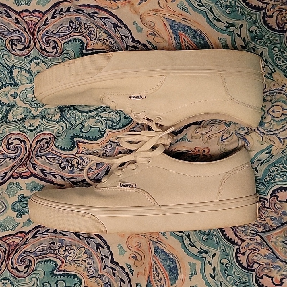 White Vans - Picture 5 of 7